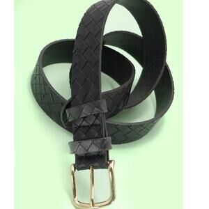 Classic Woven Embossed Vegan Leather Belt Black